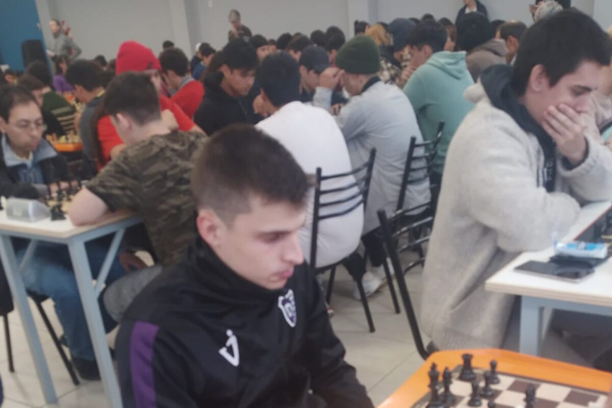 1° PUESTO PARA IVÁN ROSSI EN LA LIGA DEL NORTE DE AJEDREZ