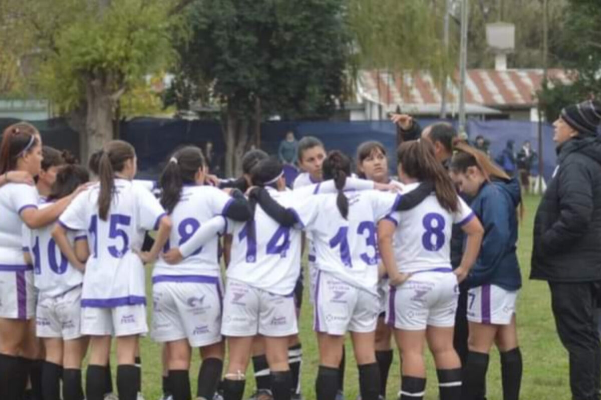 EL FEMENINO DE VILLA DÁLMINE GANA EN LA LIGA CAMPANENSE