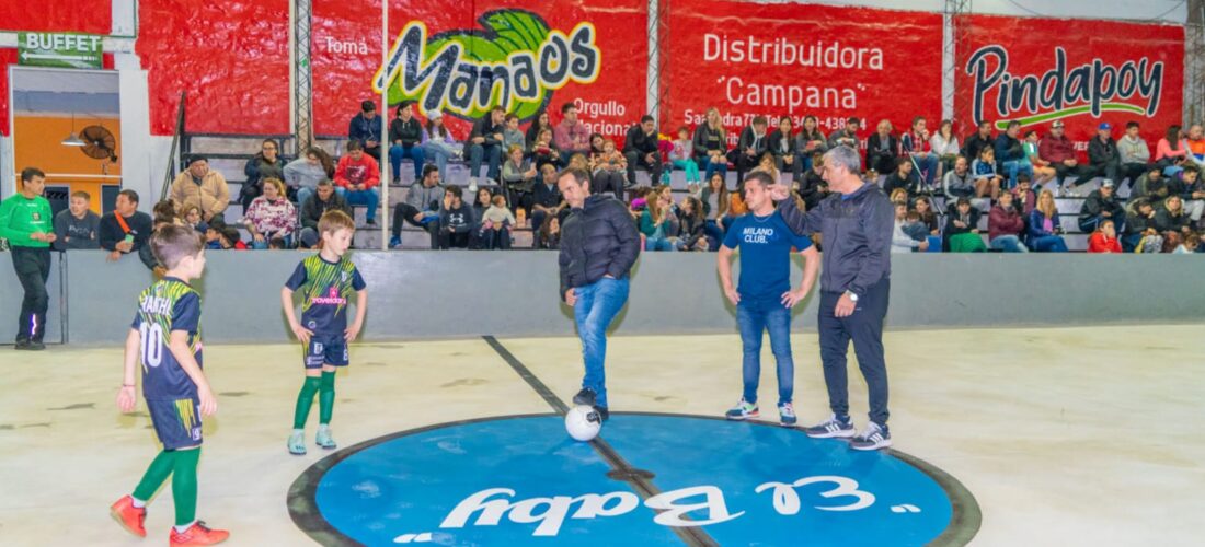 abella acompaño el inicio de un nuevo torneo intercolegial de baby fútbol