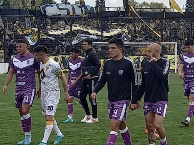 TRAS OTRA DERROTA, EL VIOLA SIGUE COMPLICADO