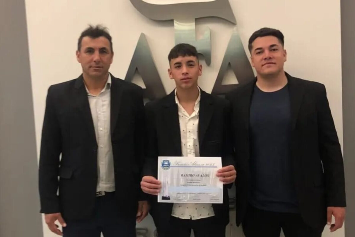puerto nuevo: reconocimiento de afa para ramiro ávalos