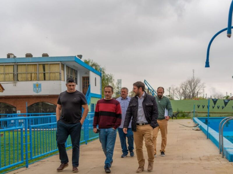 REUNIÓN ENTRE LA NUEVA COMISIÓN DEL CBC Y EL INTENDENTE