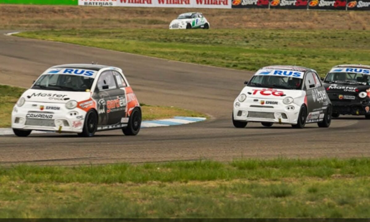 DELFINA VILLABERDE SE PRESENTO EN UNA NUEVA COMPETENCIA DE LA COPA ABARTH