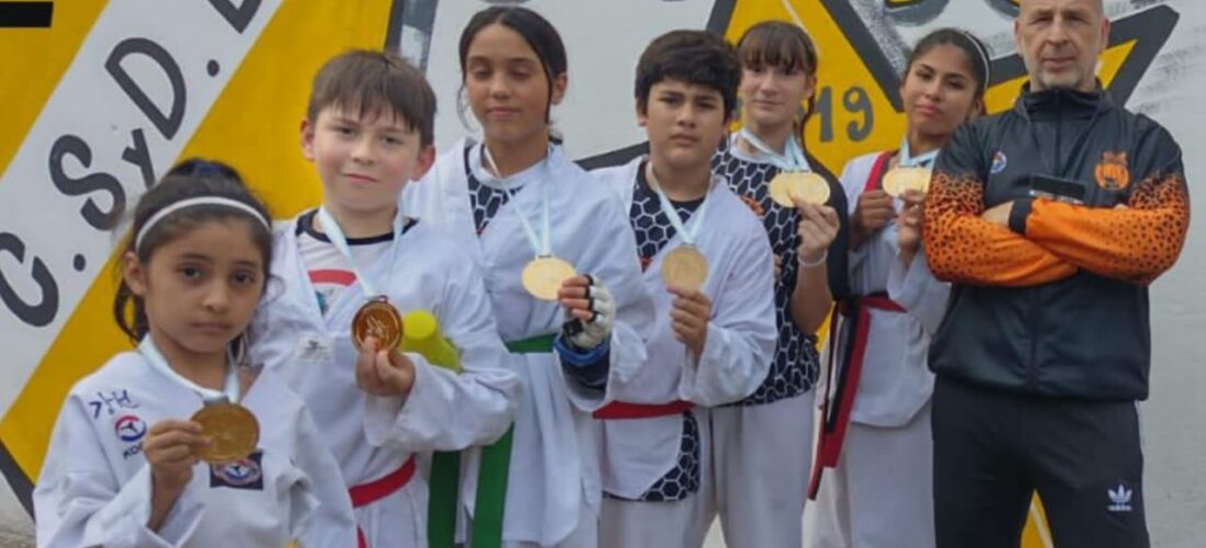 6 MEDALLAS PARA LA ACADEMIA IMBODEN