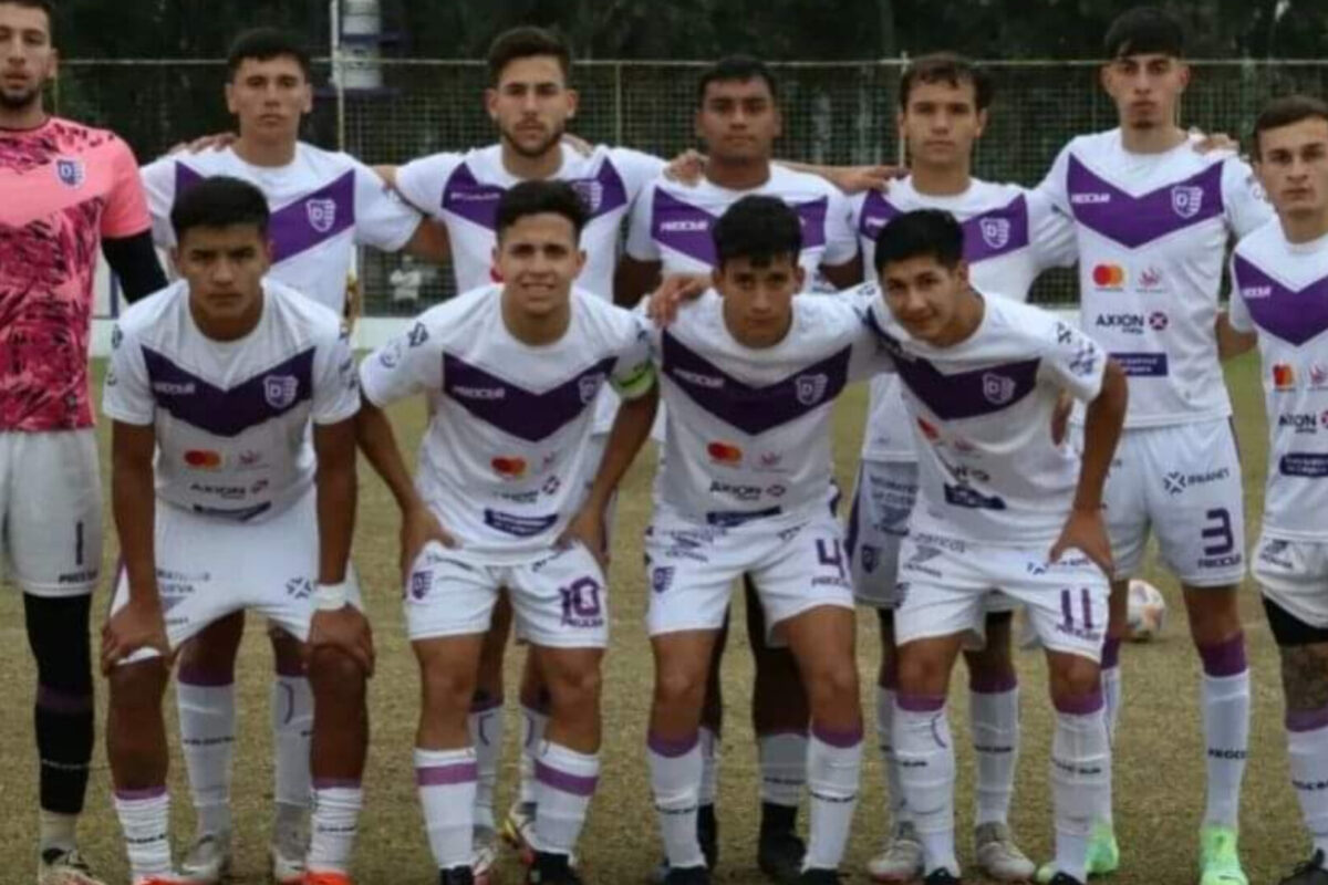 GOLEADA DE LA RESERVA VIOLETA